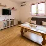 1 Bedroom Gorgeous In Lejlighed
